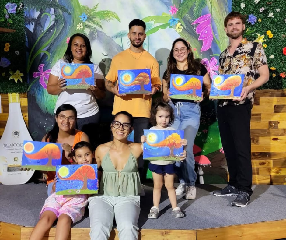 Sesión de arte con fondo tropical
